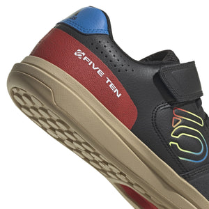 FIVE TEN HELLCAT CORE BLACK/CORE BLACK/RED