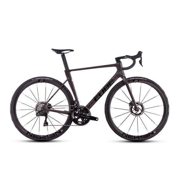 CUBE LITENING AIR C:68X SLT LIQUIDLAVA´N´BLACK