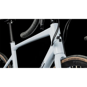 CUBE ATTAIN GTC RACE FLASHWHITE´N´BLACK