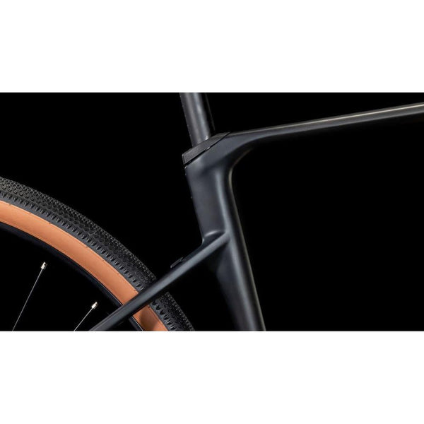 CUBE NUROAD C:62 ONE CARBON´N´GLOSSY