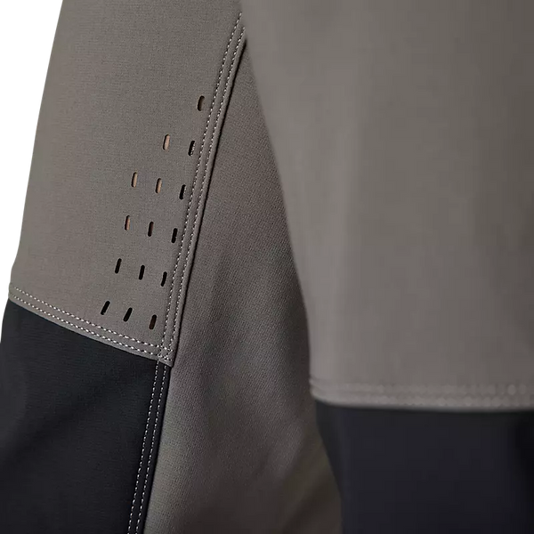 FOX W DEFEND SHORT RACE PEWTER