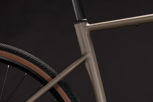 CUBE NUROAD ONE WOOD´N´GREY
