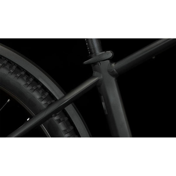 CUBE REACTION HYBRID PERFORMANCE 625 ALLROAD BLACK ´N ´GREY