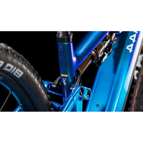 CUBE STEREO HYBRID ONE44 HPC AT 800 ACTIONTEAM
