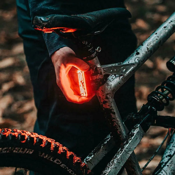 MAGICSHINE FANALINO POSTERIORE A LED ROSSO SEEMEE 180 V2.0 USB-C