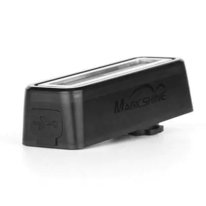 MAGICSHINE FANALINO POSTERIORE A LED ROSSO SEEMEE 180 V2.0 USB-C