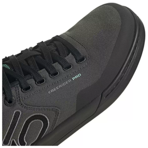 FIVE TEN FREERIDER PRO CANVAS DGH SOLID GREY / GREY THREE / ACID MINT