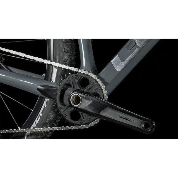 CUBE REACION C:62PRO GREY'N METAL