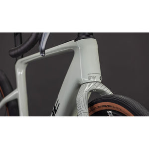 CUBE NUROAD HYBRID C:62 RACE 400X REEDBEIGE´N´BLACK