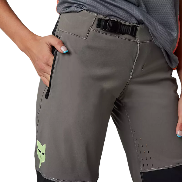FOX W DEFEND SHORT RACE PEWTER