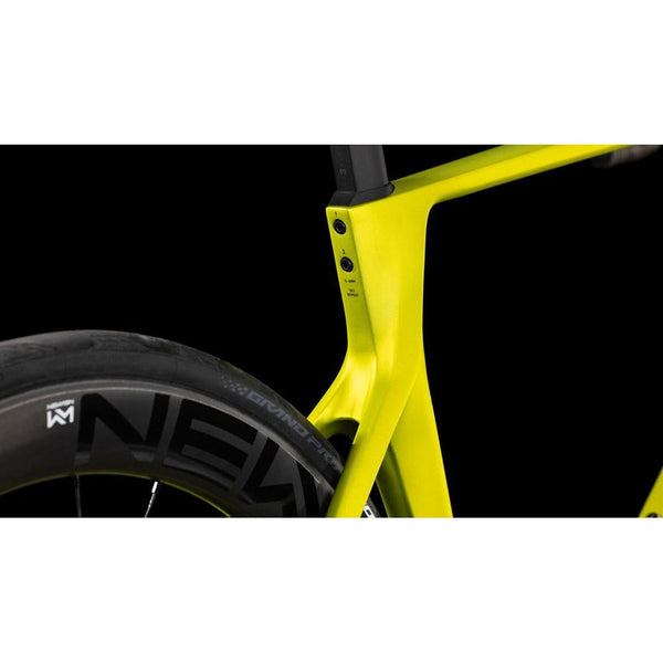 CUBE AGREE C:62 RACE FLASHLIME´N´BLACK