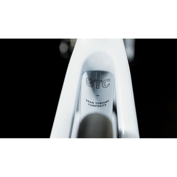 CUBE ATTAIN GTC RACE FLASHWHITE´N´BLACK